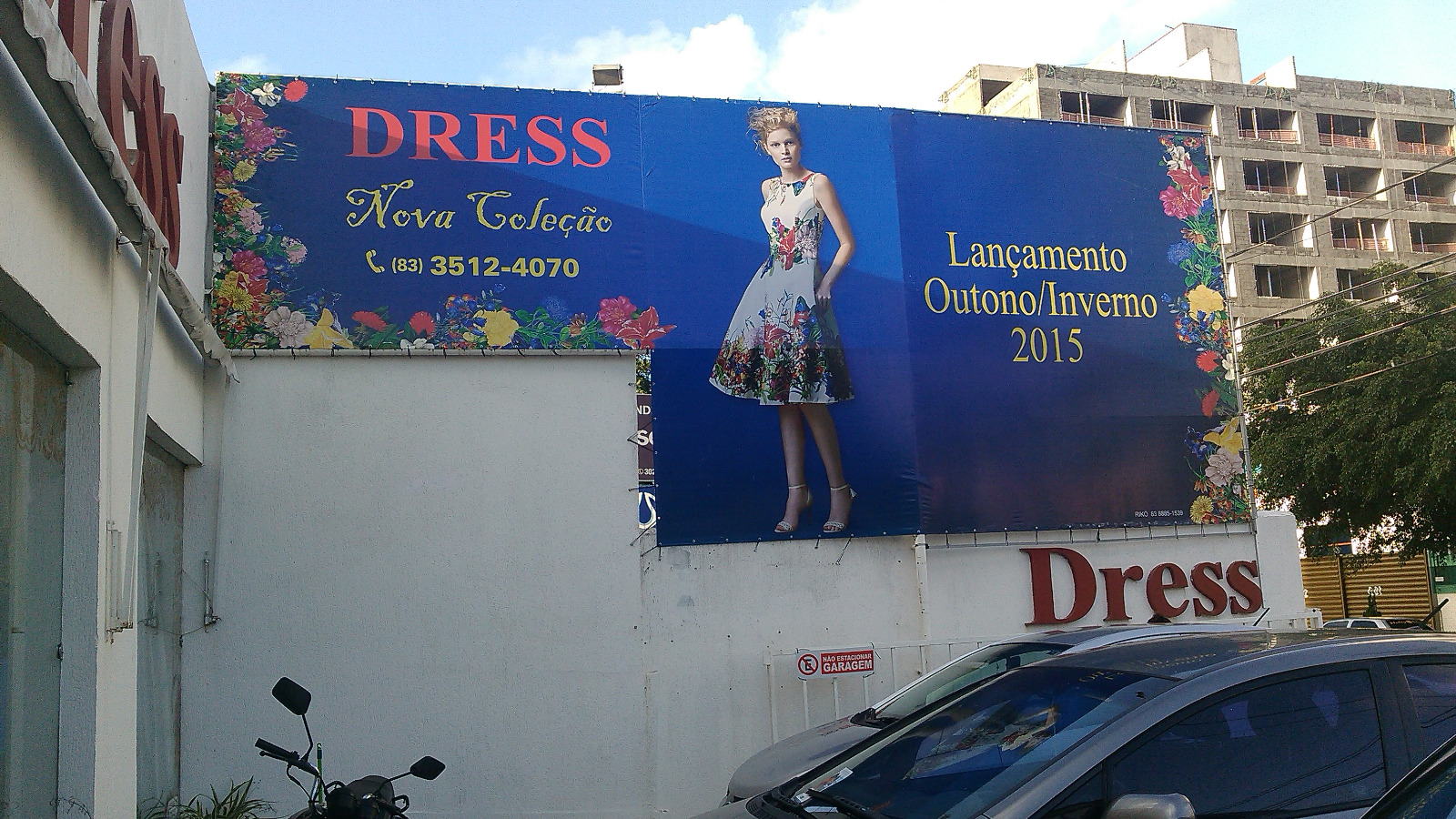 Painel promocional 'Dress Nova Coleção' - Lançamento Outono/Inverno